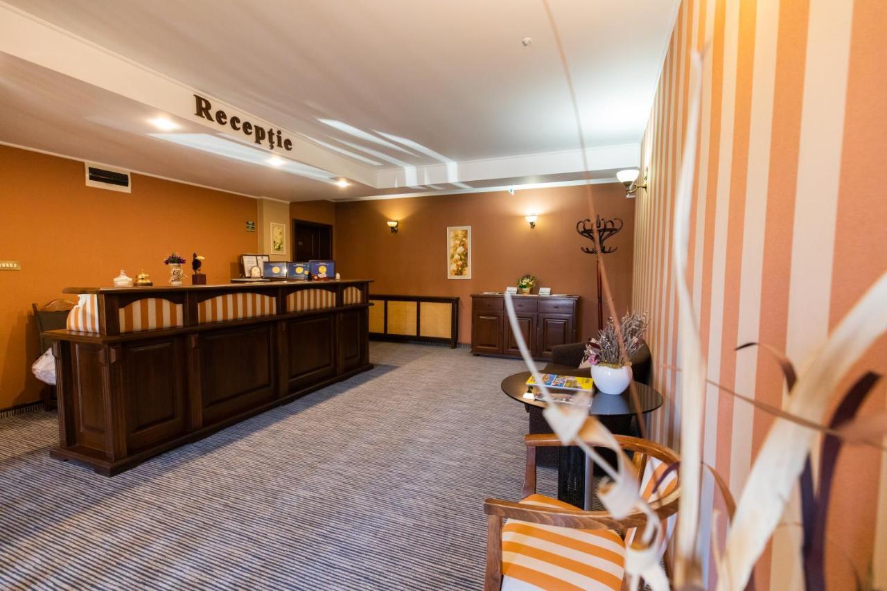 Pensiunea Casa Vera Târgu Jiu Extérieur photo