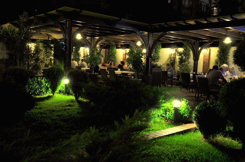 Pensiunea Casa Vera Târgu Jiu Extérieur photo